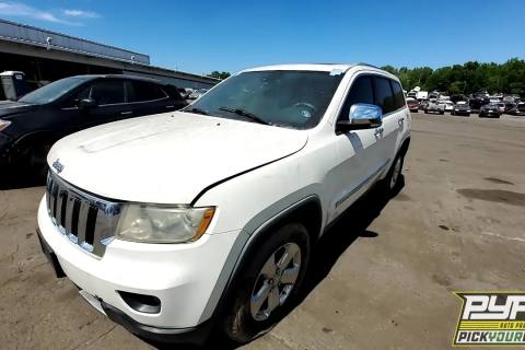 Photo of 2012 Jeep Grand Cherokee