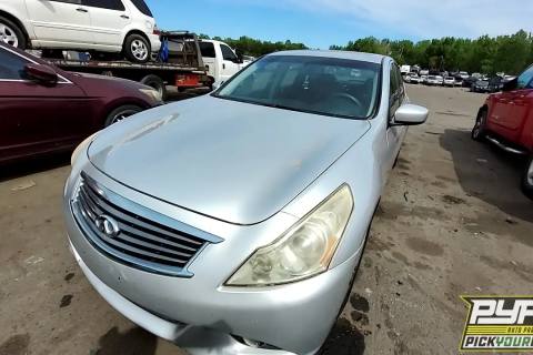 Photo of 2010 Infiniti G37