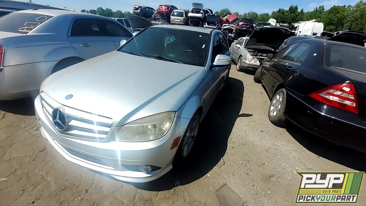 Photo of 2009 Mercedes-Benz C300