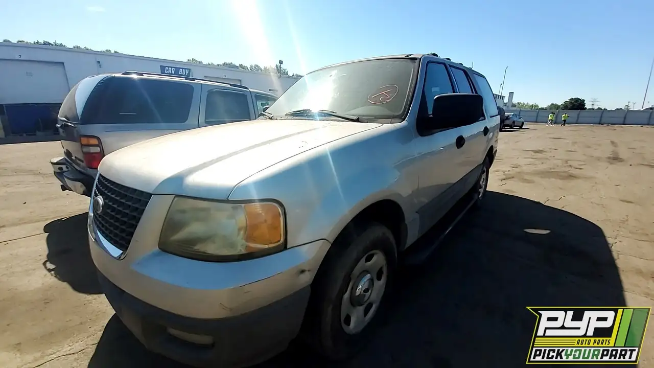 Photo of 2004 Ford Expedition