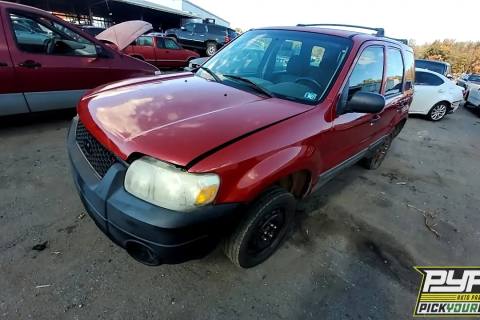 Photo of 2005 Ford Escape