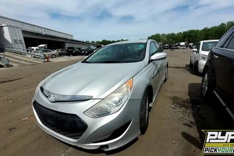 Photo of 2014 Hyundai Sonata