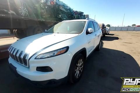 Photo of 2014 Jeep Cherokee