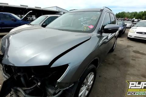 Photo of 2015 Nissan Rogue