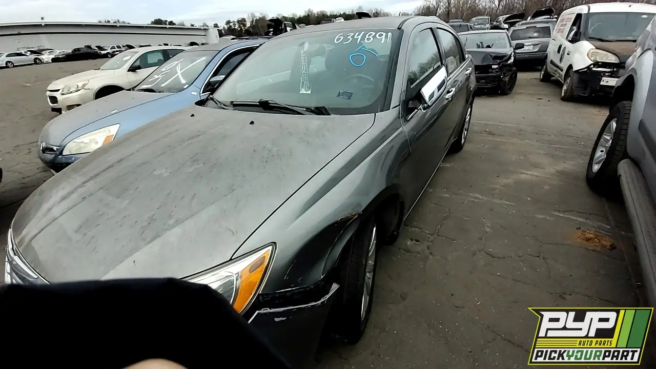 Photo of 2013 Chrysler 200