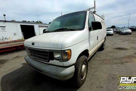 Photo of 2000 Ford E-250 Econoline