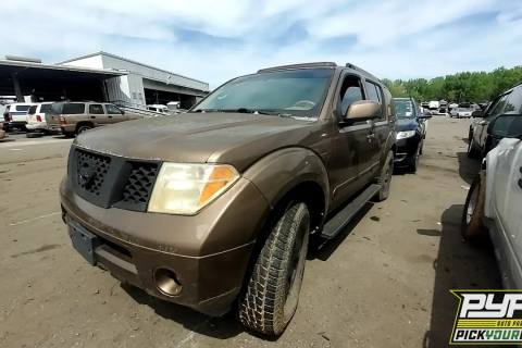 Photo of 2005 Nissan Pathfinder
