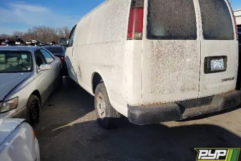 Photo of 1998 Chevrolet Express 2500