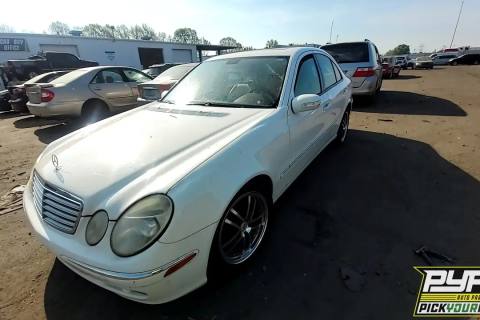 Photo of 2006 Mercedes-Benz E350