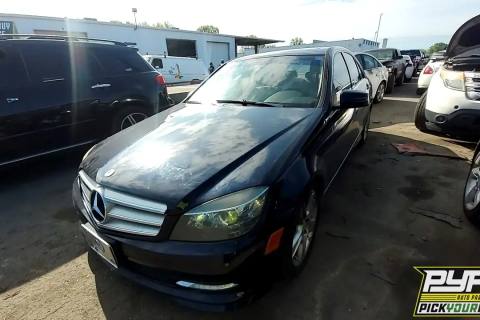 Photo of 2011 Mercedes-Benz C300