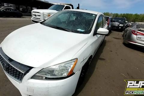 Photo of 2014 Nissan Sentra