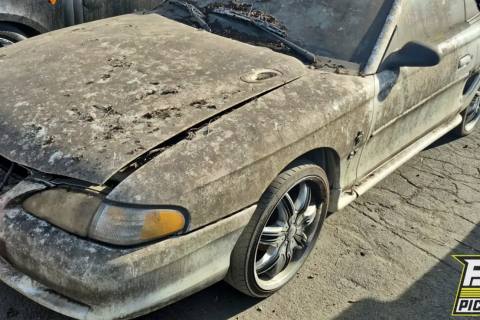 Photo of 1997 Ford Mustang
