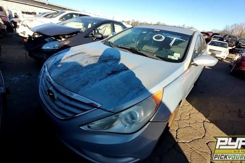 Photo of 2011 Hyundai Sonata