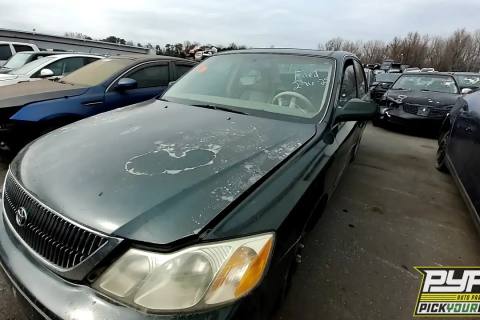 Photo of 2000 Toyota Avalon