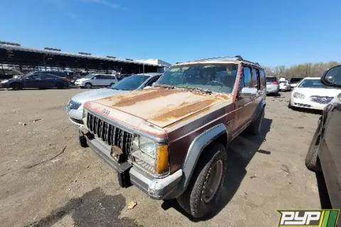 Photo of 1991 Jeep Cherokee