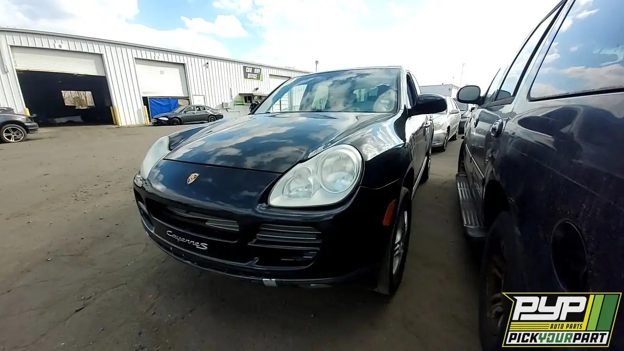 Photo of 2004 Porsche Cayenne