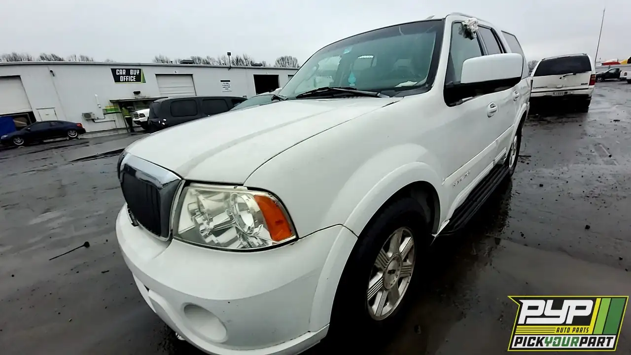 Photo of 2003 Lincoln Navigator