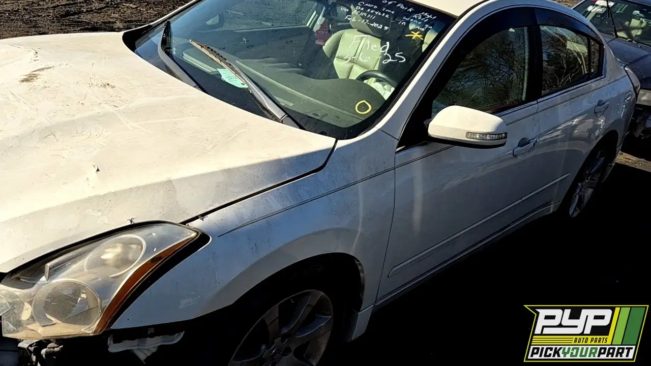 Photo of 2011 Nissan Altima