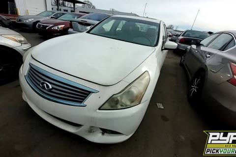 Photo of 2011 Infiniti G37