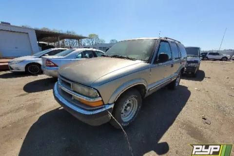 Photo of 1998 Chevrolet Blazer