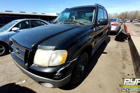 Photo of 2005 Ford Explorer Sport Trac