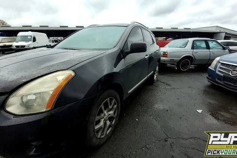 Photo of 2011 Nissan Rogue