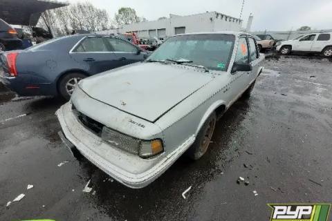 Photo of 1993 Oldsmobile Cutlass Ciera
