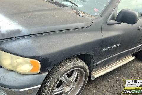 Photo of 2003 Dodge Ram 1500