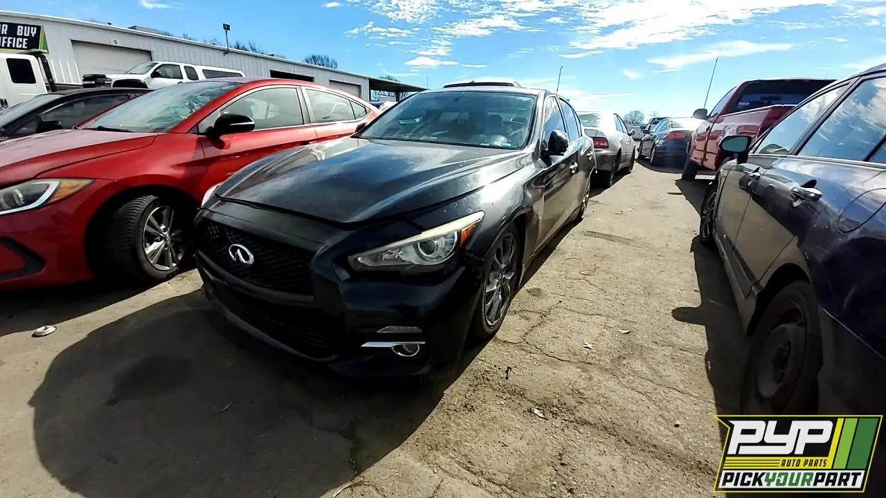 Photo of 2015 Infiniti Q50