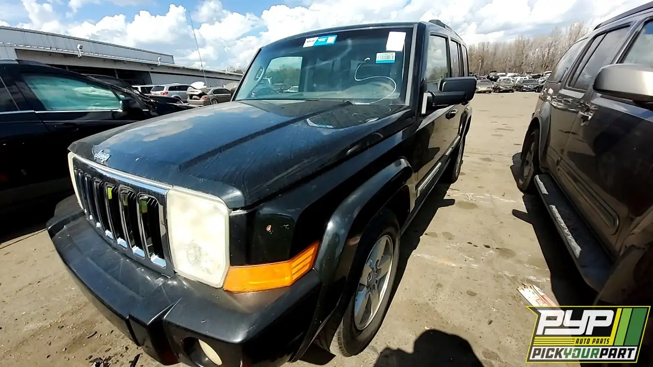Photo of 2008 Jeep Commander