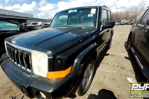 Photo of 2008 Jeep Commander