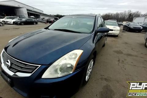 Photo of 2010 Nissan Altima
