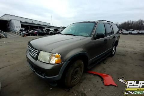 Photo of 2003 Ford Explorer