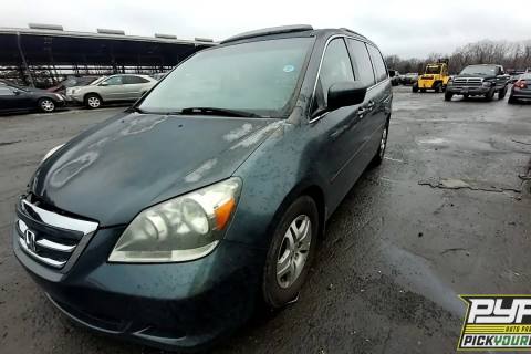 Photo of 2005 Honda Odyssey