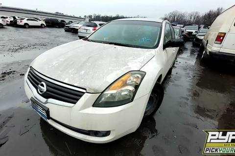 Photo of 2009 Nissan Altima