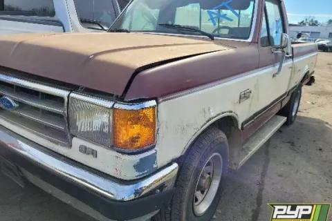 Photo of 1990 Ford F-150