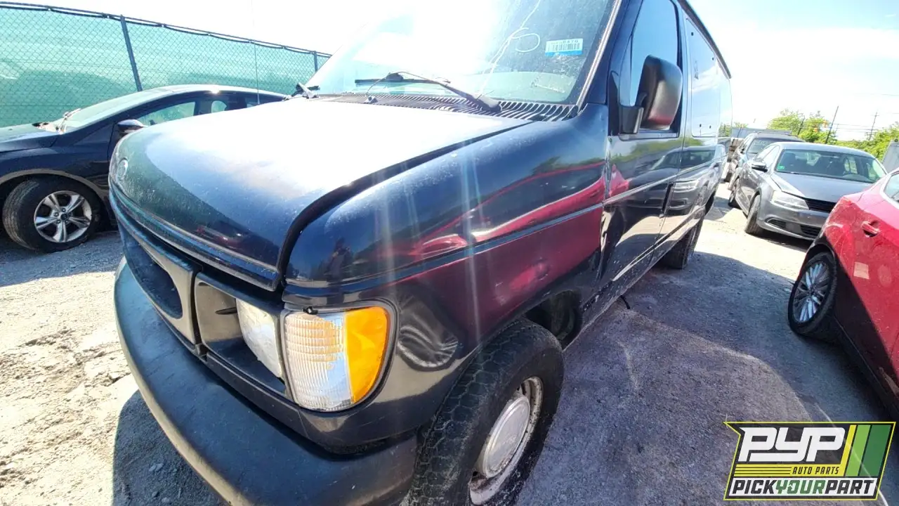 Photo of 2000 Ford E-150 Econoline Club Wagon