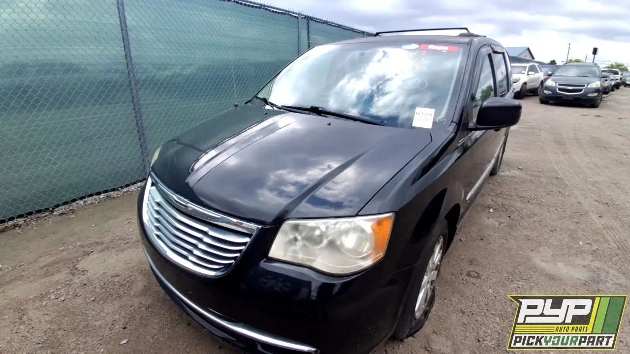 Photo of 2014 Chrysler Town & Country