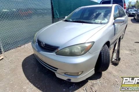 Photo of 2004 Toyota Camry