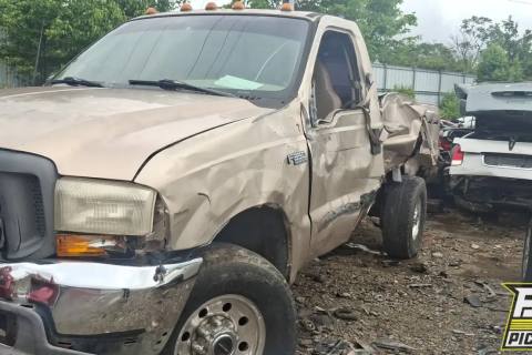 Photo of 1999 Ford F-350 Super Duty