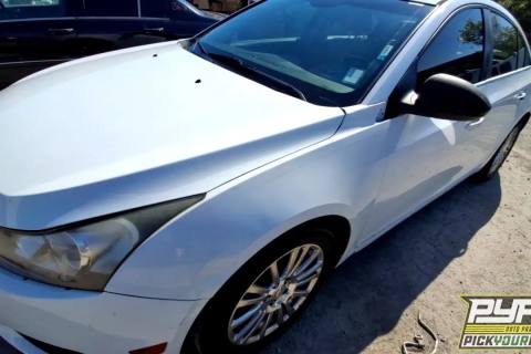 Photo of 2011 Chevrolet Cruze