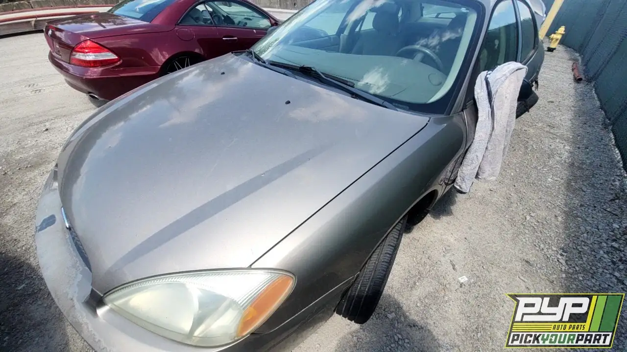 Photo of 2004 Ford Taurus