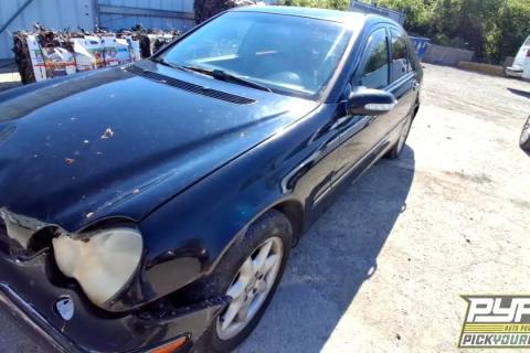 Photo of 2002 Mercedes-Benz C-Class
