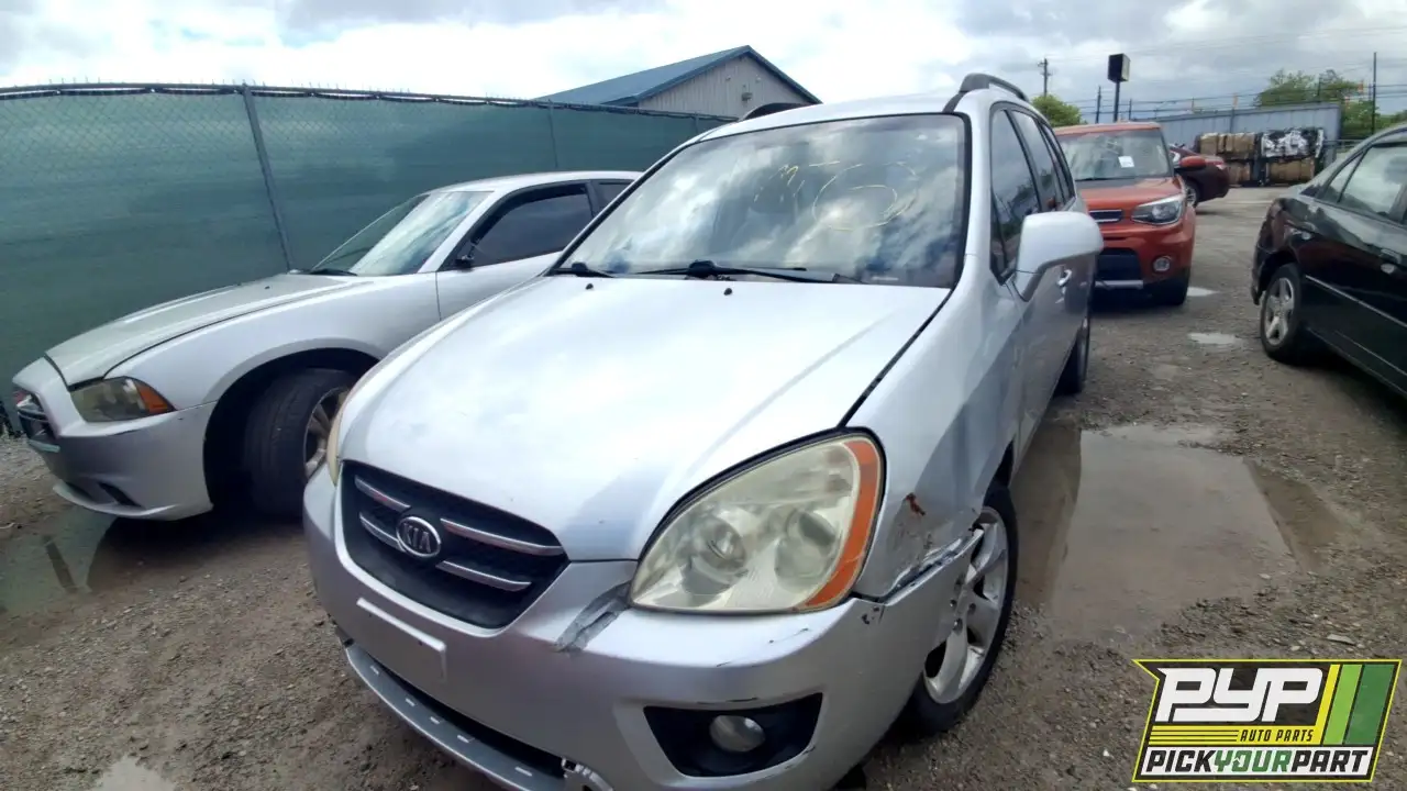 Photo of 2009 Kia Rondo
