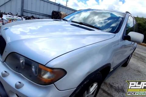 Photo of 2004 Bmw X5