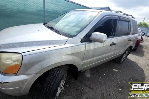 Photo of 2004 Honda Pilot