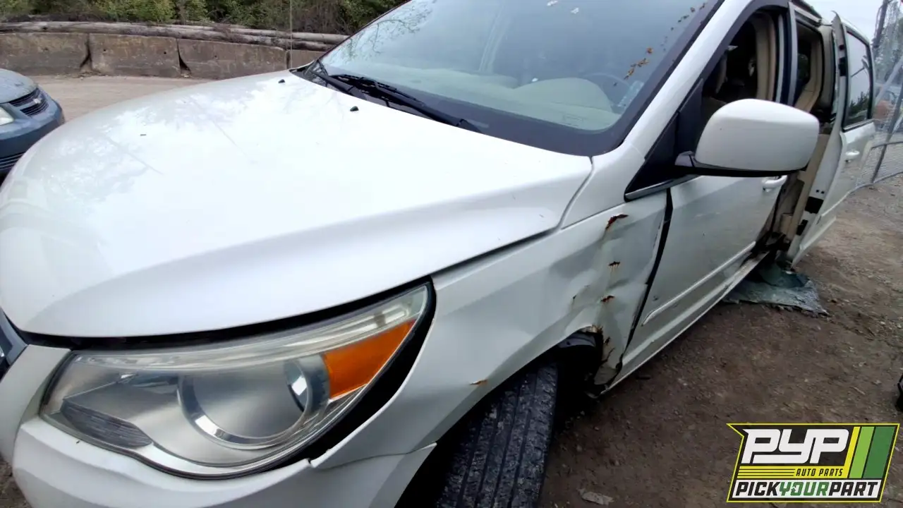 Photo of 2009 Volkswagen Routan
