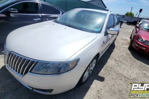 Photo of 2011 Lincoln Mkz