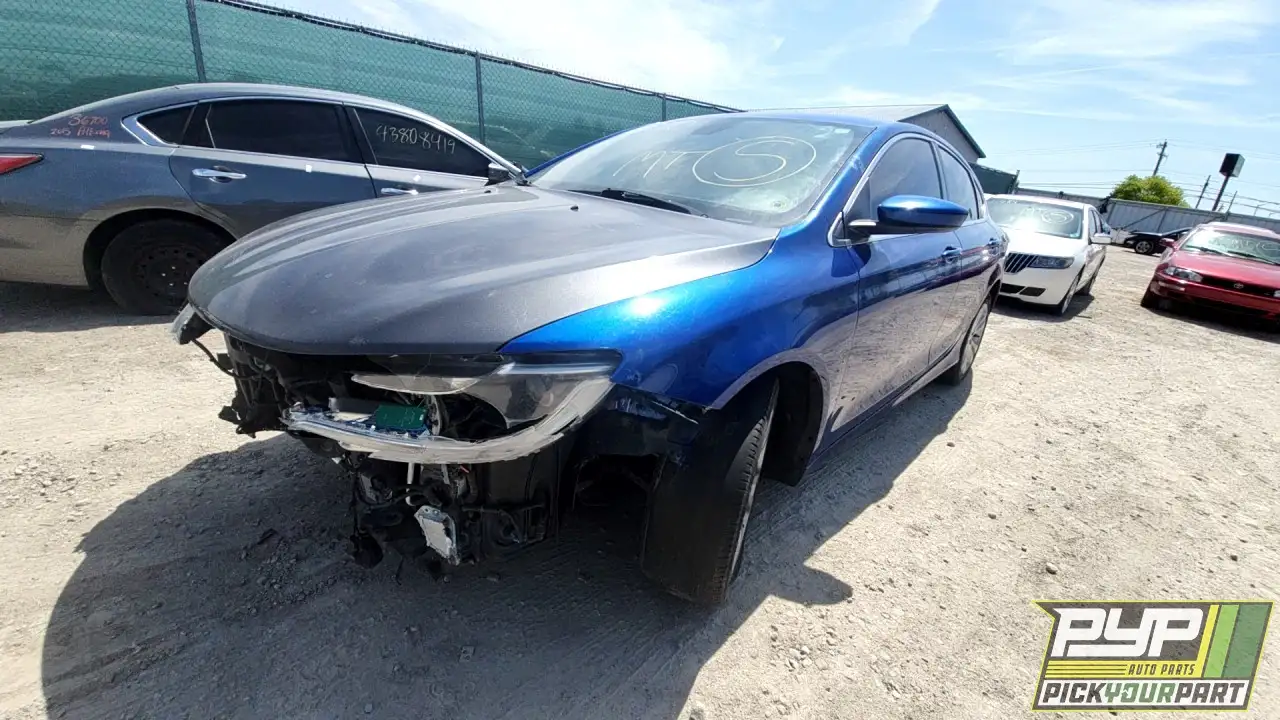 Photo of 2015 Chrysler 200