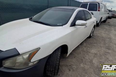 Photo of 2011 Nissan Maxima